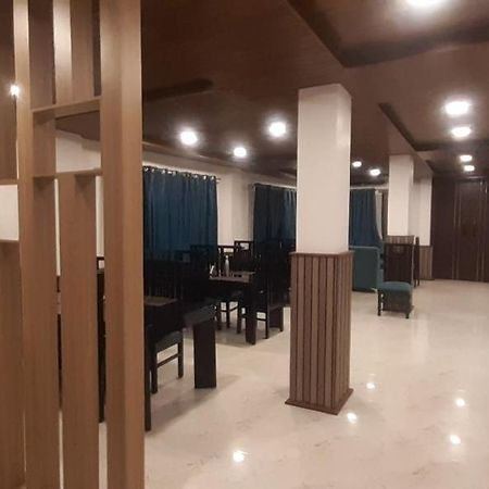 Hilsan Residency And Hotel Bomdila Esterno foto
