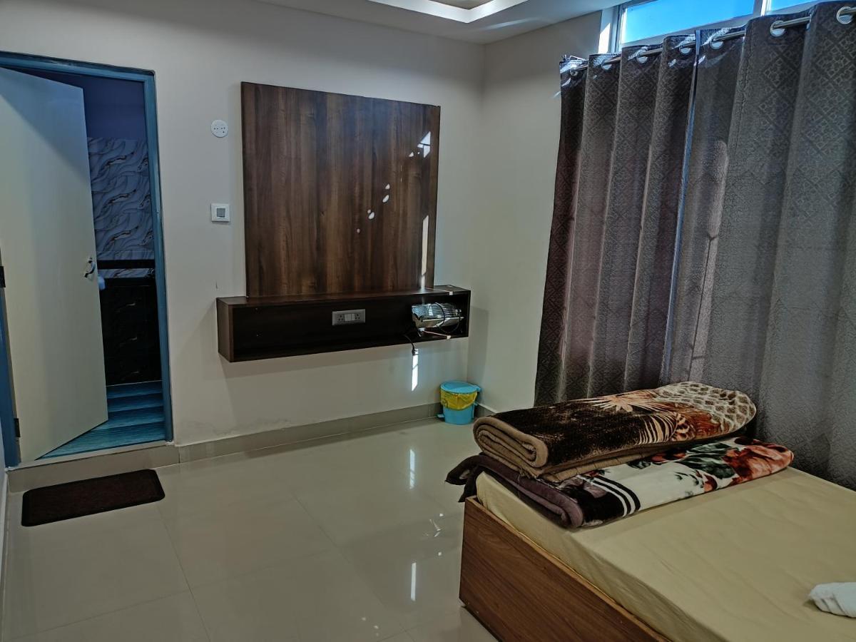 Hilsan Residency And Hotel Bomdila Esterno foto